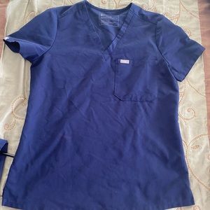 Figs S Catarina one pocket scrub top (navy)